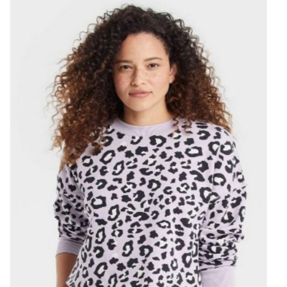 Sweatshirt Leopard Print Fleece Cropped Lounge Colsie Purple M Animal Pullover - Picture 2 of 4